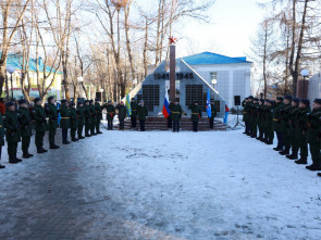 Молодые солдаты Космических войск России приняли присягу в Елизово 0