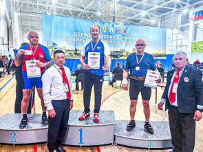 Камчатский ветеран гиревого спорта завоевал две золотые медали на Чемпионате России
