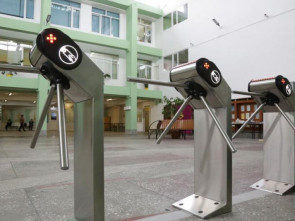 После убийства ребенка в Подмосковье на Камчатке усилят безопасность в школах