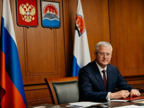 Губернатор Камчатки Владимир Солодов поздравил жителей с государственным праздником