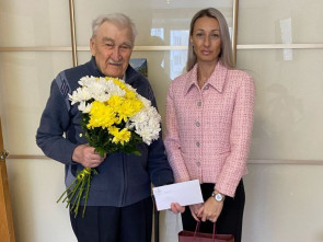 Сенатор РФ Борис Невзоров поздравил камчатского участника войны с 93-летием