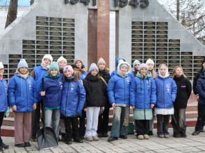 Волонтеры Камчатки привели в порядок памятник участникам Великой Отечественной войны 2