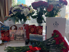 Сенатор от Камчатки Борис Невзоров поздравил участника войны с 80-летием Победы 1