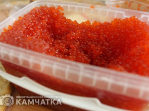 На Камчатке создана рабочая группа по вопросам отправки на материк посылок с консервами