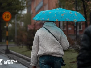 Камчатцев предупреждают о сильном ветре и дождях 7 и 8 октября